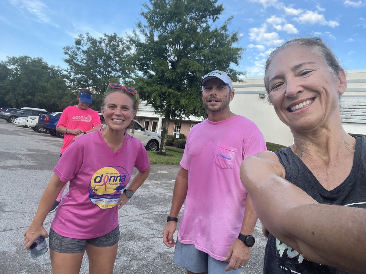 MercedesSmith47's tweet photo. Marathon and half marathon training begins officially this morning. #hellohumidity https://t.co/uBiixsgFun