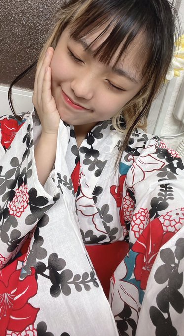 Twitterのコスプレ画像17