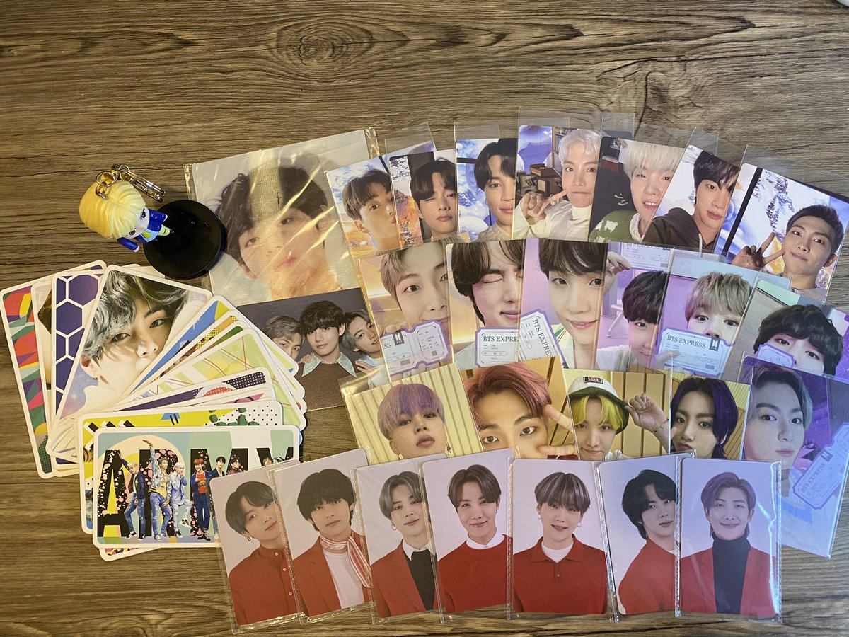 drasands's tweet photo. Photocards on #ARMYDAY #BTS #ArmyForeverBangtanForever 
Thank you @anpanmart_ph 
#AMPHFeedbacks https://t.co/gfgowFjLNJ