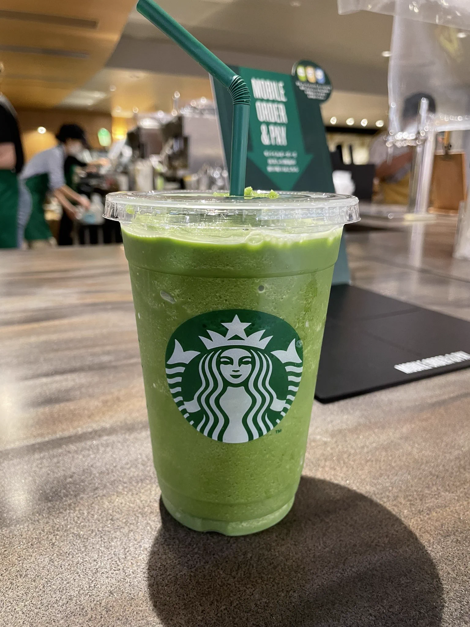 もう「フラペチーノはデブの飲み物なんて言わせない」。これ素晴らしく美味しい上にヘルシーだった