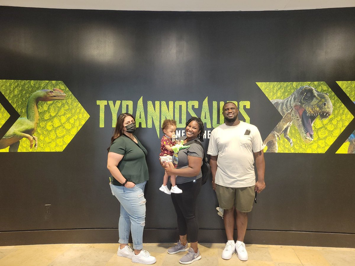 jz_brownie's tweet photo. It’s my little dinosaur’s birthday! We went to Fernbank yesterday and headed to the Aquarium this morning ☺️ #auntiesaurus https://t.co/UqgOMp6Ihd