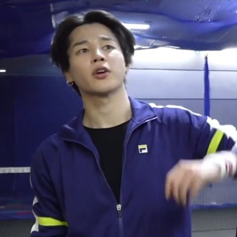ROCKSTARJIMlN's tweet photo. Tennis player jimin… https://t.co/pL0zFzSJCo