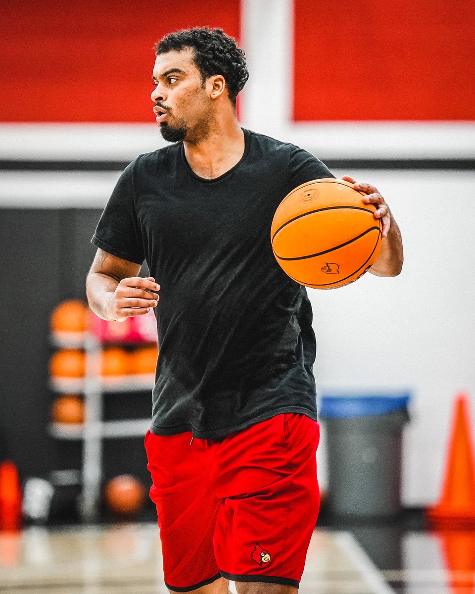 Louisville Men's Basketball tweet media