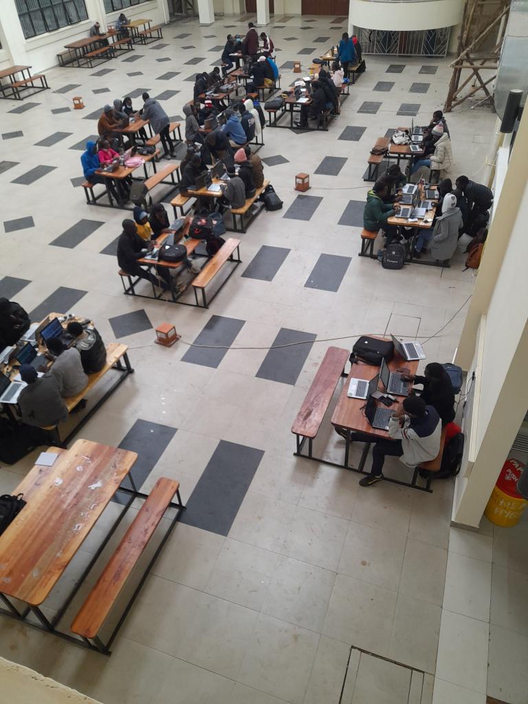 AgnesMutemi's tweet photo. It's here where you level up your tech skills with fellow tech dev✨⚡fine Saturday 
#dsaic_dekut
#RDekut
#ZindiAfrica
#gdsc_kimathi
#DekUTkenya 

#Hack22 https://t.co/TVQh2SltEZ
