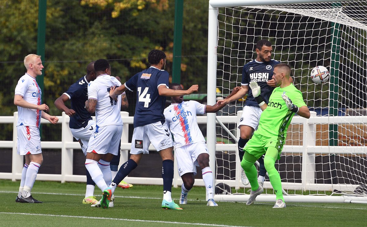 Millwall FC tweet media