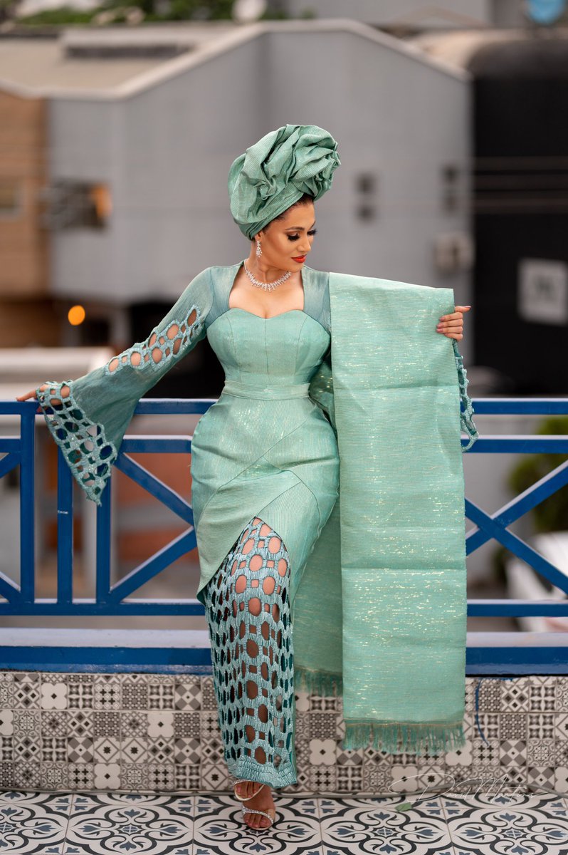 HRM Carolyna tweet media