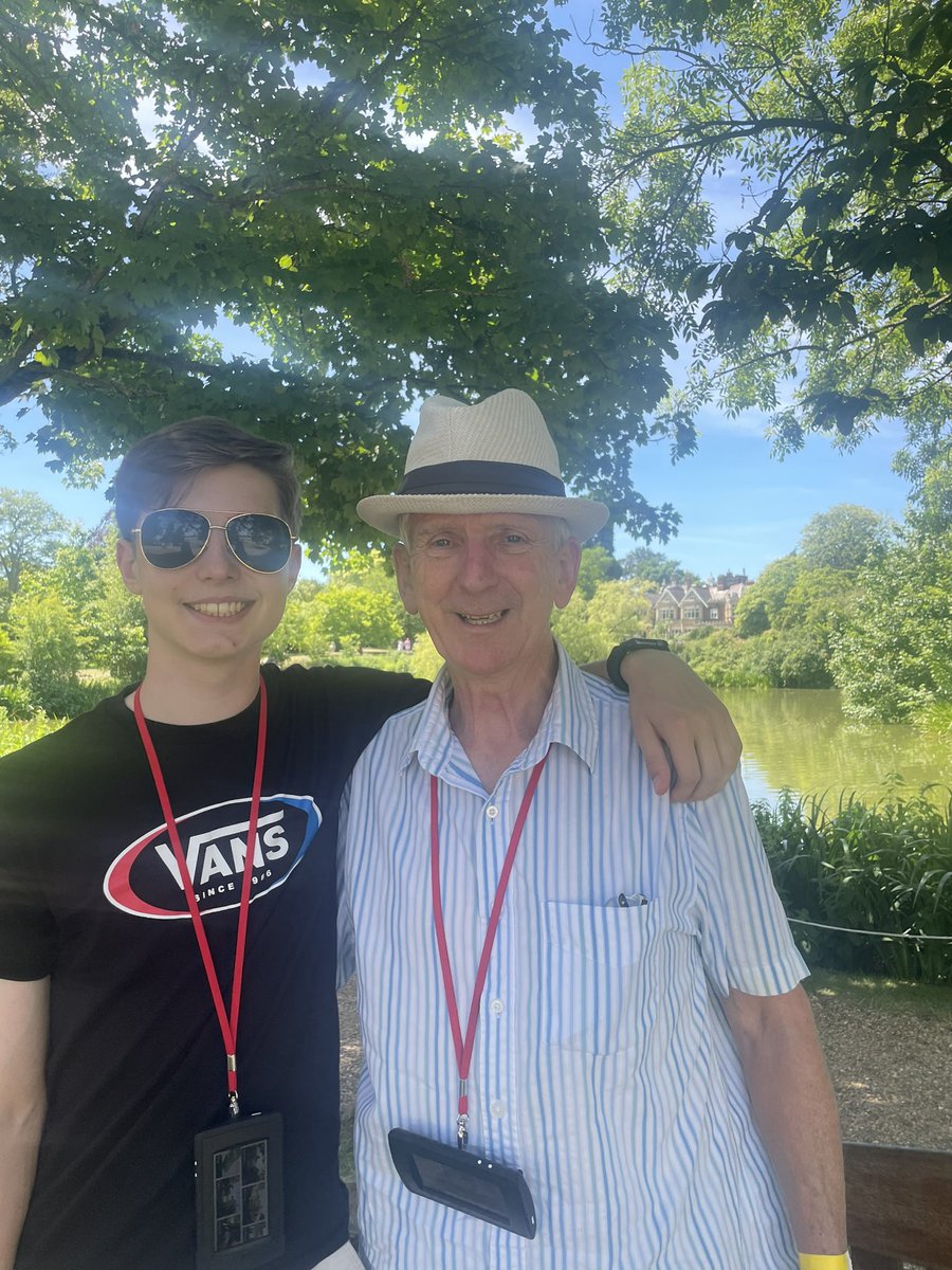 Sian Phillips tweet media