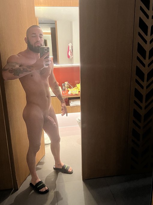 Morning 😉 https://t.co/mgcjFTMROj