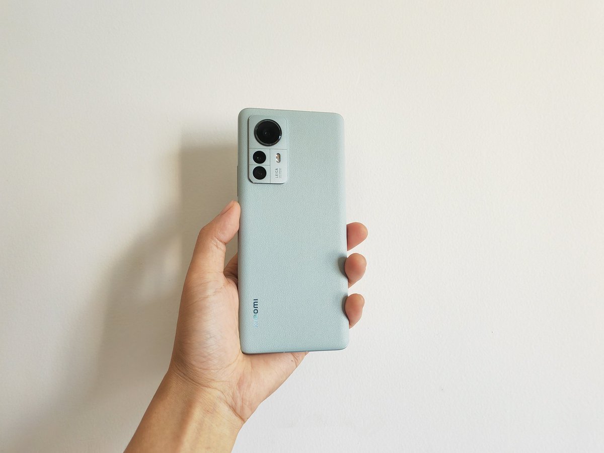 smartphonesfans's tweet photo. XiaoMi Mi12S Pro Quick Hand On &amp; Review Video. #xiaomi #mi12pro https://t.co/UpGBFz4ooc