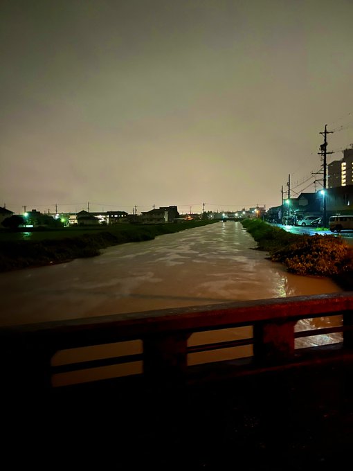 氾濫危険 浜松市を流れる 馬込川 安間川 が大雨の影響で氾濫危険水位に達する 浸水や道路冠水にも注意 まとめダネ 氾濫危険 浜松市を流れる 馬込川 安間川 が大雨の影響で氾濫危険水位に達する 浸水や道路冠水にも注意 まとめダネ