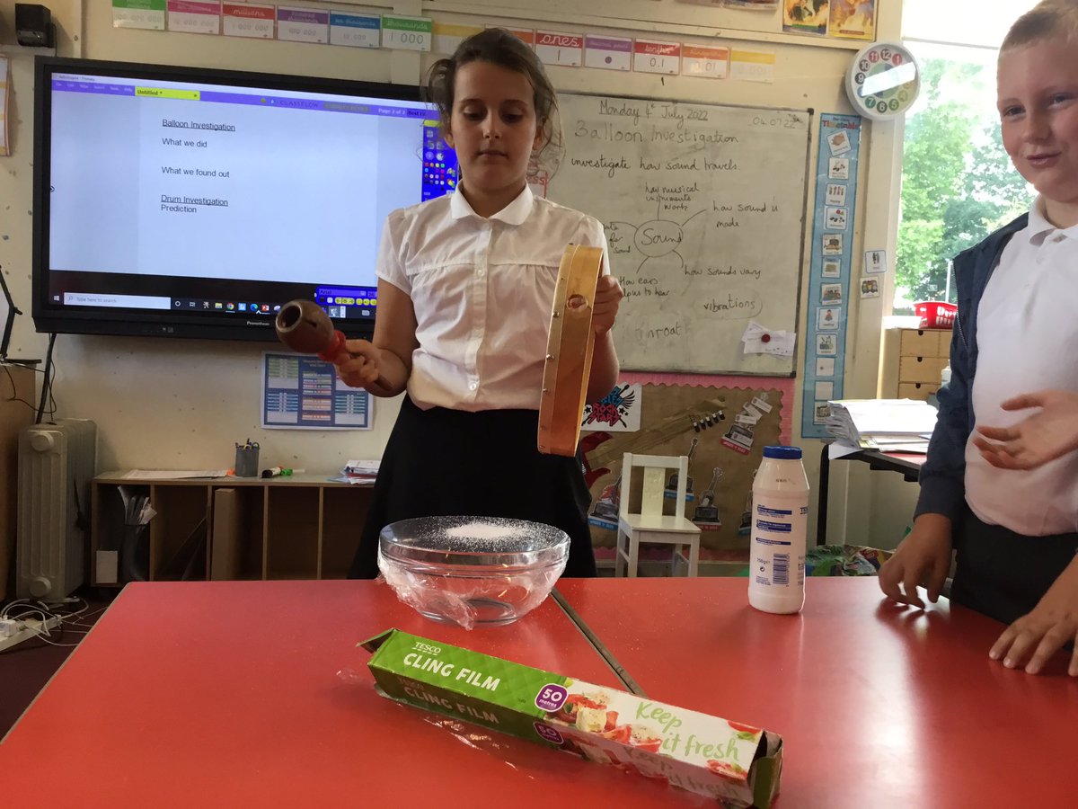 TJPrimary's tweet photo. Investigating how sound travels in Year 4…#TJYear4 #TJScience https://t.co/TWnf9Ydqp0