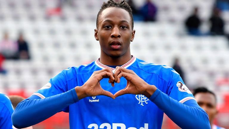 BlockSportsintl's tweet image. #BlockSportsNews ⚽️

🚨 Joe Aribo signs as new Southampton player, deal completed with Rangers.

Medical completed yesterday and deal now sealed ✍️

#BlockSports #SouthamptonFC #Aribo #JoeAribo #TransferNews
