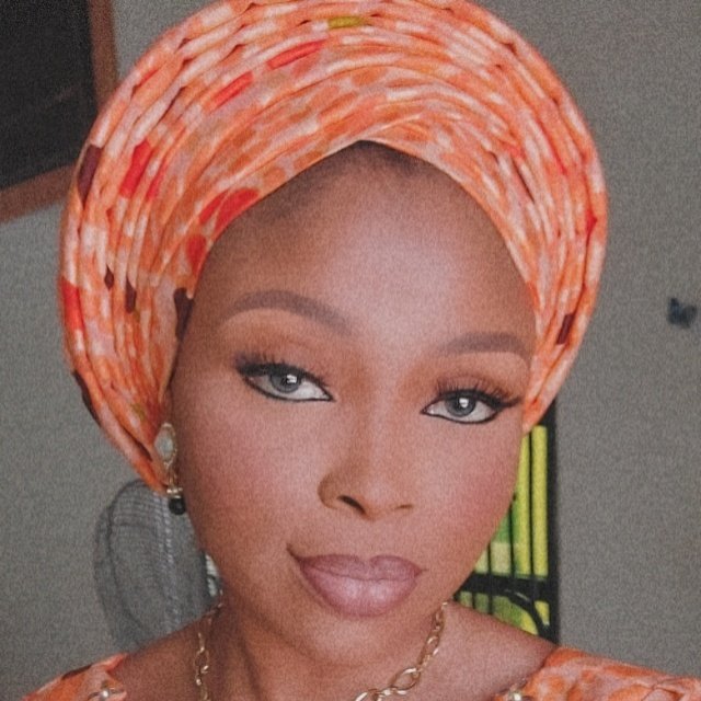 maeeysha's tweet photo. #NewProfilePic https://t.co/jIxHRq9Ixp