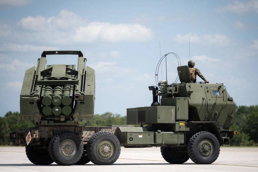 DonbasTh's tweet photo. US MLRS HIMARS cost Ukraine one million dollars per minute https://t.co/bb0TdRO11P