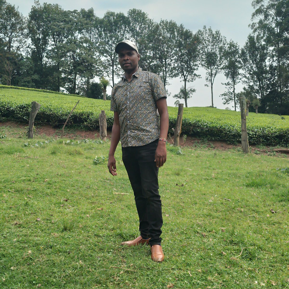 LabanTeigut's tweet photo. #NewProfilePic https://t.co/EPTT08LHxz