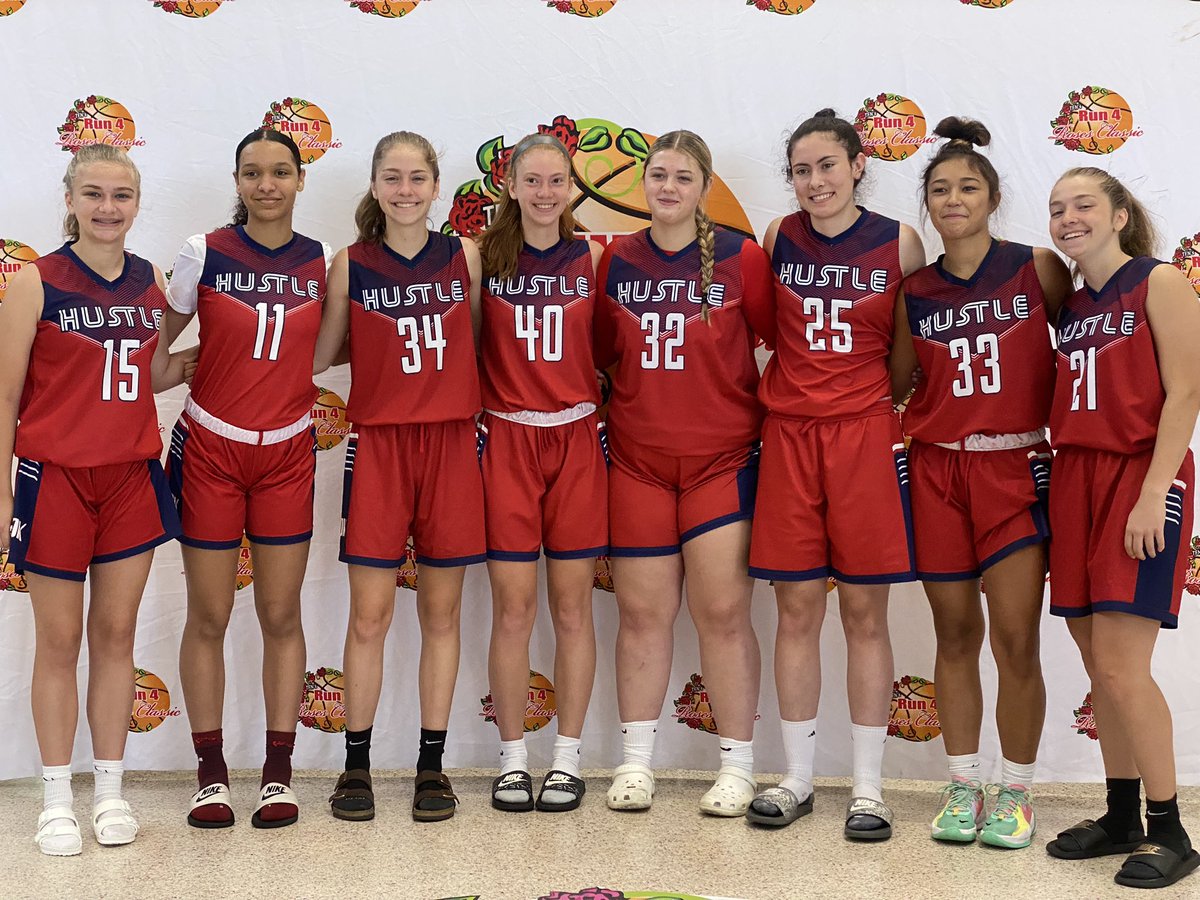 mmtierney33's tweet photo. Three years later, @itierney1418 ‘s Sister @KristinaT1erney, brings home the 2024 Indigo Platinum Championship competing with the same @HustleIllinois program! Nike TOC up next! https://t.co/3OEhbYl3pw