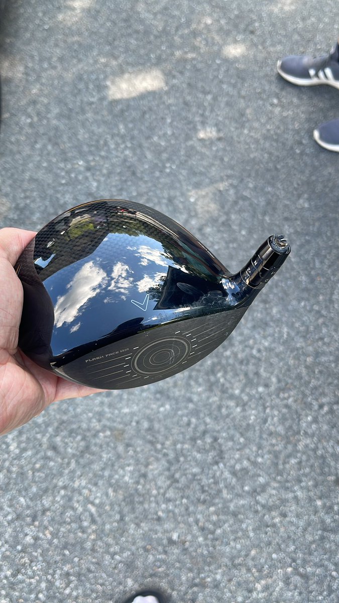 MyPancakeLeft's tweet photo. @CallawayGolf I bought this Maverick club two years ago and it snaps at the head off a solid strike? What’s the deal here fellas? https://t.co/wePygoarT0