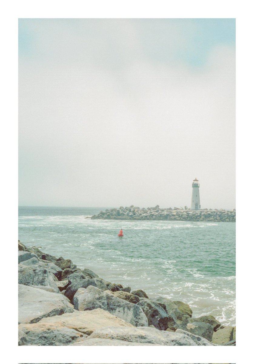 Aceprimed's tweet photo. #4frames more of #SantaCruz in cotton candy

#filmphotography #photography https://t.co/uegLy2At7e