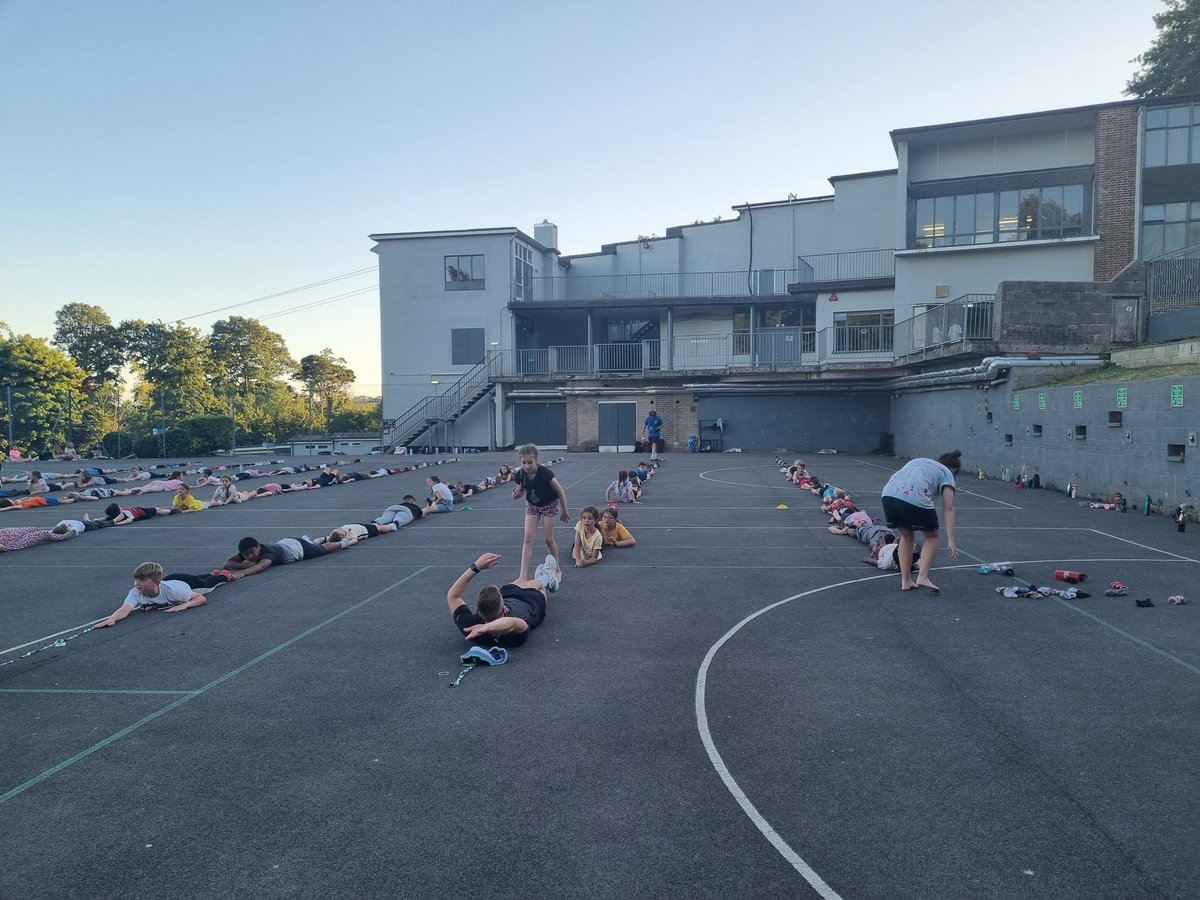 @WideyOtter tweet media