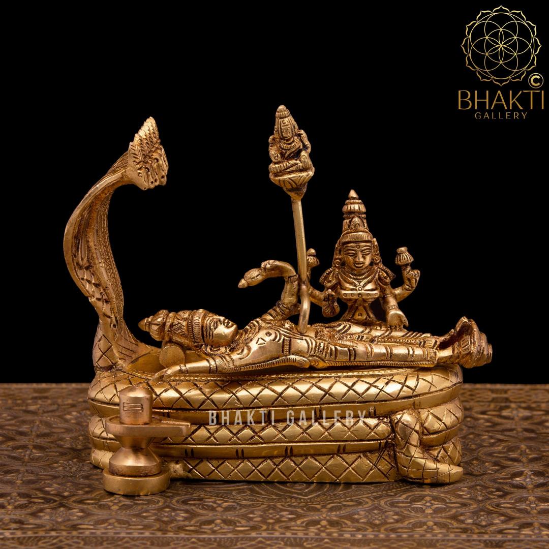 BhaktiGallery's tweet photo. Vishnu Padmanabhan Swami Statue, 6 Lakshmi Narayana Idol, Lakshmi Narayan Murty, Vishnu Lakshmi Figurine. #lakshminarayanmorti #lakshminarayanidol #laxminarayanmurthi #brassswamysleeping #ananthapadmanabha #ananthashayanem #padmanabhaswamy #vishnurangnatha https://t.co/538OBA0r2M https://t.co/hj2aByVdB1