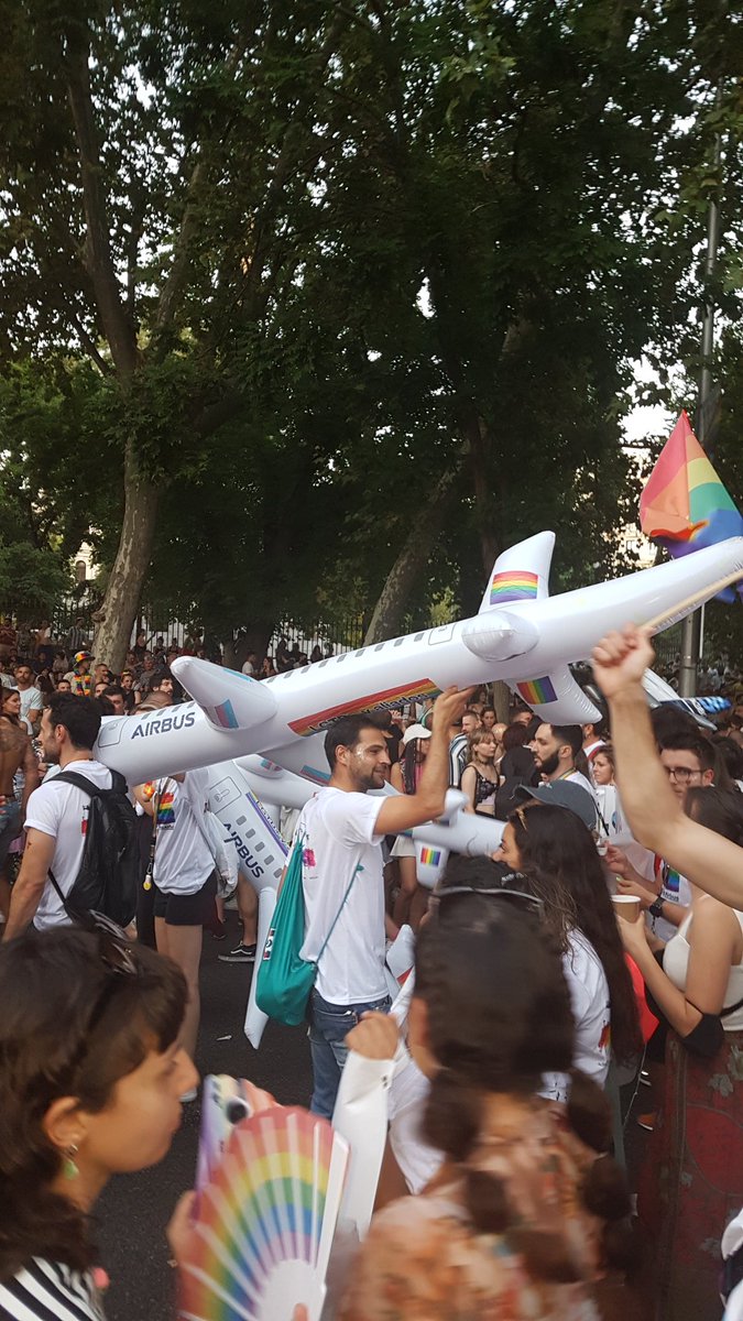 JMugarza's tweet photo. #Orgullo y reivindicación https://t.co/In3OkRWKW1