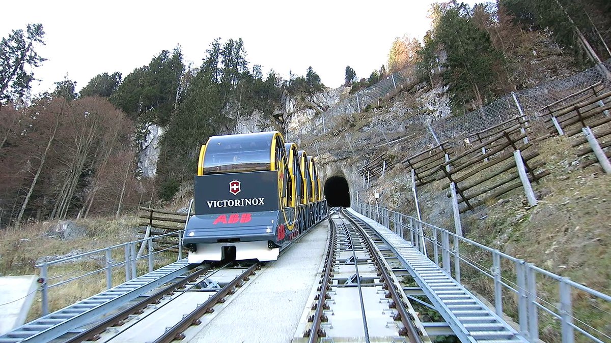 standseilbahnen's tweet photo. Switzerland - Stoos funicular - steepest funicular worldwide - die #Stoosbahn - steilste #Standseilbahn weltweit #stoos #mountstoos #switzerland
Catalog ➡️ https://t.co/cNppZPS0b8 https://t.co/mR4Fli3jQK