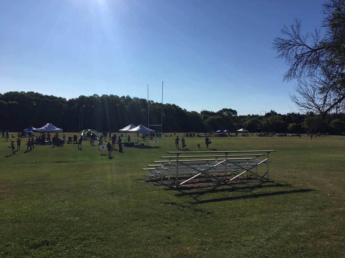 DragonsRugbyTO's tweet photo. Huge thanks to all the clubs that came out to our Minor Festival today! Great weather and tons of rugby played.

@CaledonRugby @MarkhamIrishRC @crurugby68 @TorontoNomads @BluesRFC @BalmyBeachRFC @TOcityrugby @CENTAURS_RFC https://t.co/s1lOc8AVwi