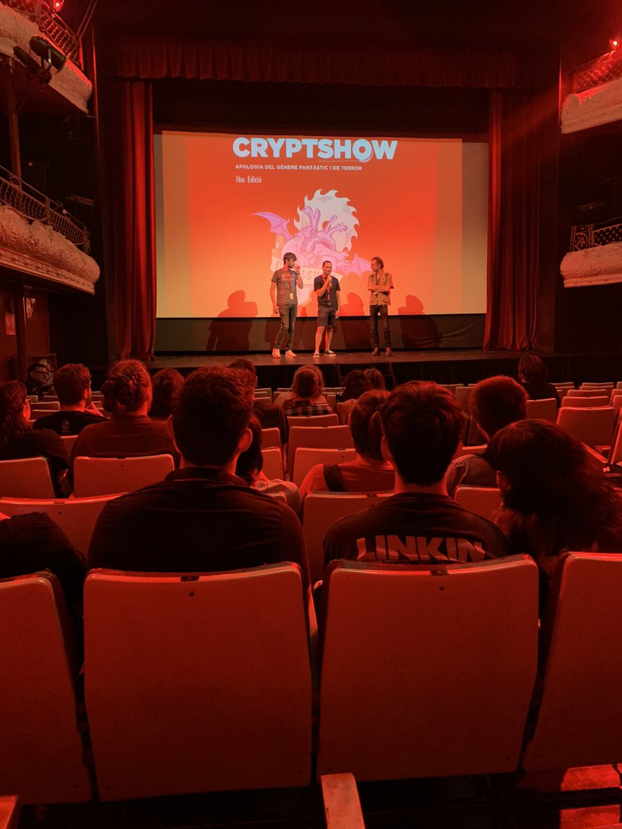 Cryptshow's tweet photo. 🖤Cryptshow Festival🖤
Tanquem la Secció Oficial amb el nostre jurat i alguns directors convidats @EduDeSoto @bielcampoy @GuillemLafoz #CarolaFlament #Laluz #Fished #NightBreakers #Badalona https://t.co/svDMKPoTrW