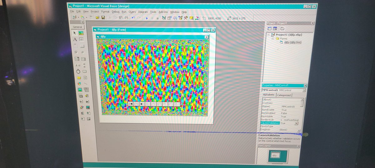 DJFlashpoint's tweet image. Making my program graphics with KidPix like Microsoft intended #VisualBasic6 #Windows95