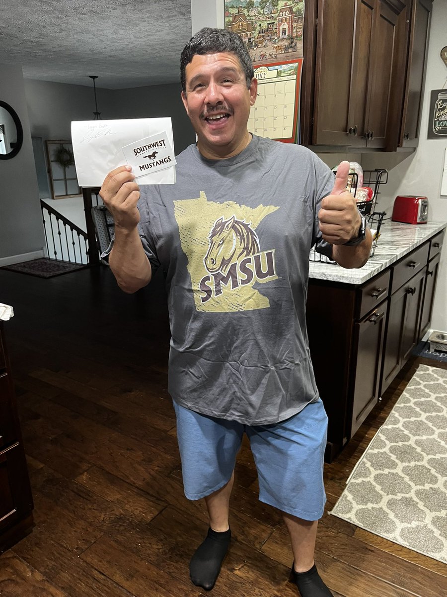 LoganBooth27's tweet photo. After one of the best weeks in my football career… I had to treat the best bus driver ever to some of my college swag! Thanks again Orlan! @NEShrineBowl https://t.co/HYLvnqDRsz