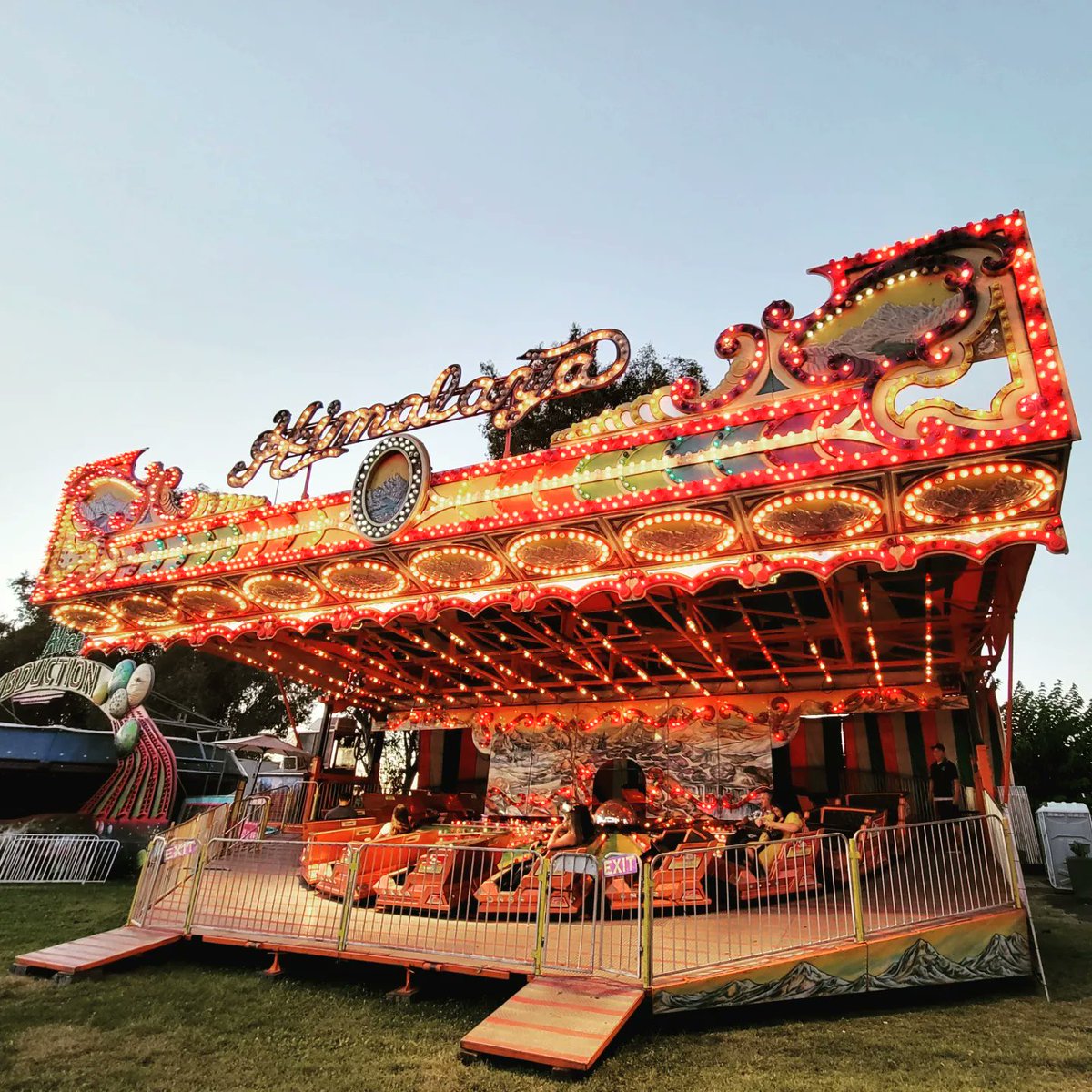 AnotherAmyC's tweet photo. @StanCounty Fair opened this weekend! I've always loved the fair...the sounds, the lights, the laughter, the games and rides, the greasy goodness of fair food. Happy this place can offer up the old fashioned delights of summer again, after two long years off.  Yay! #thefunisback https://t.co/5Q4NHsRNu6