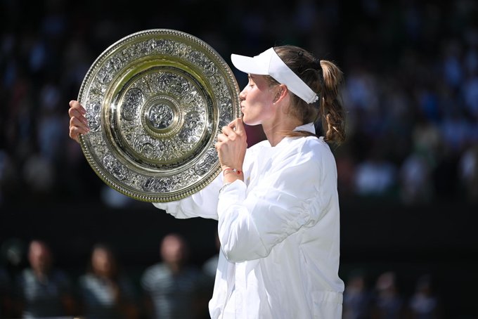 Elena Rybakina wins the Wimbledon Open.