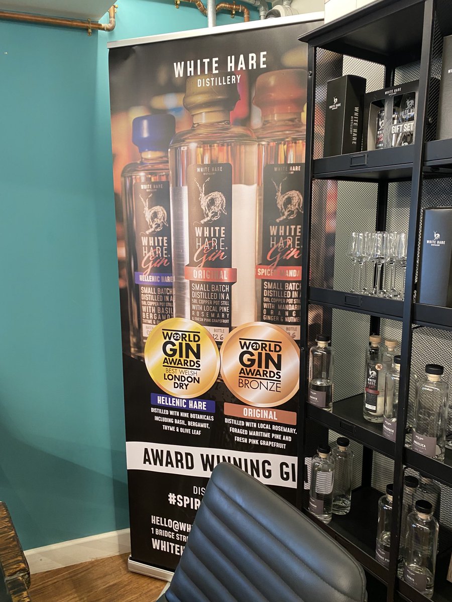 Colin Flannigan (@colinstdavids) on Twitter photo <a href="/WhiteHareCo/">White Hare Distillery</a> What a find a gin distillery where you can sample ,make it yourself in Usk ,would work well in Conwy ,we will be buying online <a href="/WhiteHareCo/">White Hare Distillery</a> What a find a gin distillery where you can sample ,make it yourself in Usk ,would work well in Conwy ,we will be buying online