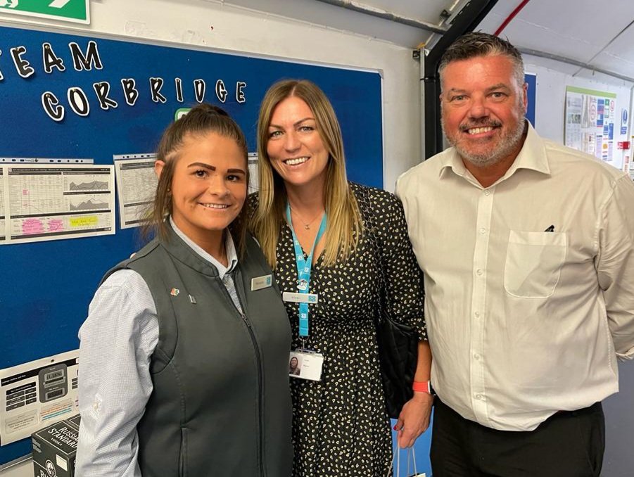 michaelbouch68's tweet photo. Great to have @VickiMains on the Area today, having great Career Conversations and talking future plans with @HeldNatasha @JulesWa43 @Anth_McD Corbridge, Ponteland and Burnopfield in great shape as always #greatteam https://t.co/Qa6qtx7RpN