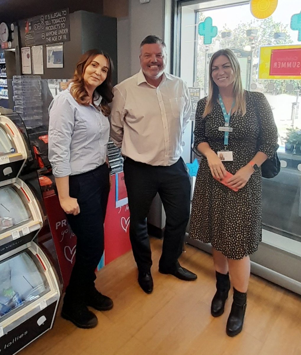 michaelbouch68's tweet photo. Great to have @VickiMains on the Area today, having great Career Conversations and talking future plans with @HeldNatasha @JulesWa43 @Anth_McD Corbridge, Ponteland and Burnopfield in great shape as always #greatteam https://t.co/Qa6qtx7RpN