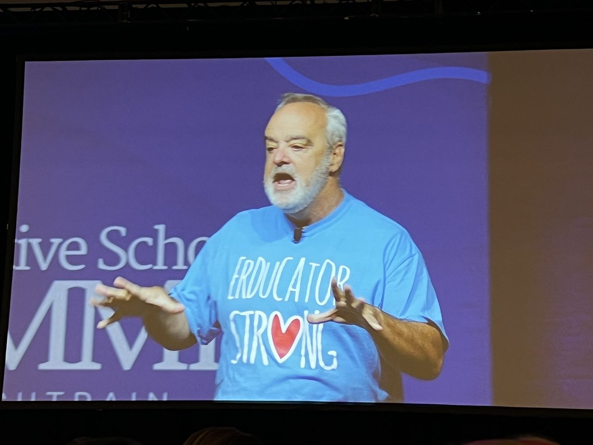 msmenaDLI's tweet photo. Last day! I really love these last couple of days #innovativeschoolssummit #alwayslearning #SummerPD @WalterBickettES @UCPSNC @ParticipateLrng https://t.co/jQ8wWNdKhK