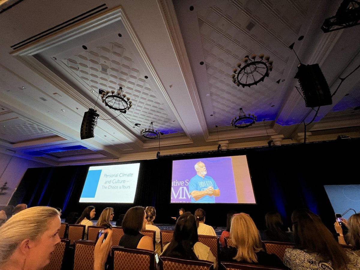 msmenaDLI's tweet photo. Last day! I really love these last couple of days #innovativeschoolssummit #alwayslearning #SummerPD @WalterBickettES @UCPSNC @ParticipateLrng https://t.co/jQ8wWNdKhK