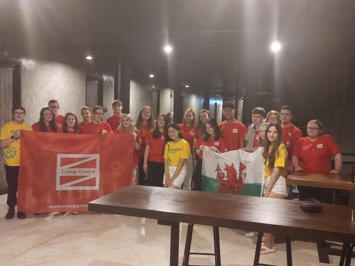 leanne price tweet media