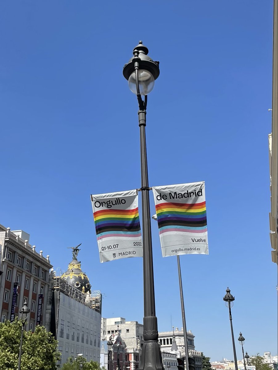 nieniewieder's tweet photo. #easst2022 is finished, now exploring Madrid during #pride
#OrgulloDeMadrid https://t.co/MfNkL9Z9BK