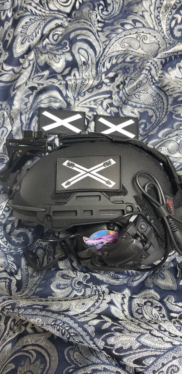 WesleyConnor6's tweet photo. Finally got the OG "The End" patches from @taskforcedoomer and the new one from Black Canyon Systems! 

#taskforcedoomer #theend #axladvanced #earmor #opsman #werewolf #ashleynicholsart #opscore #hardheadveterans #blackcanyonsystems https://t.co/fvsrq65E16