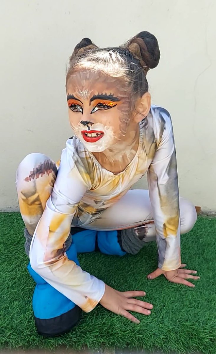 Angela Hargate tweet media