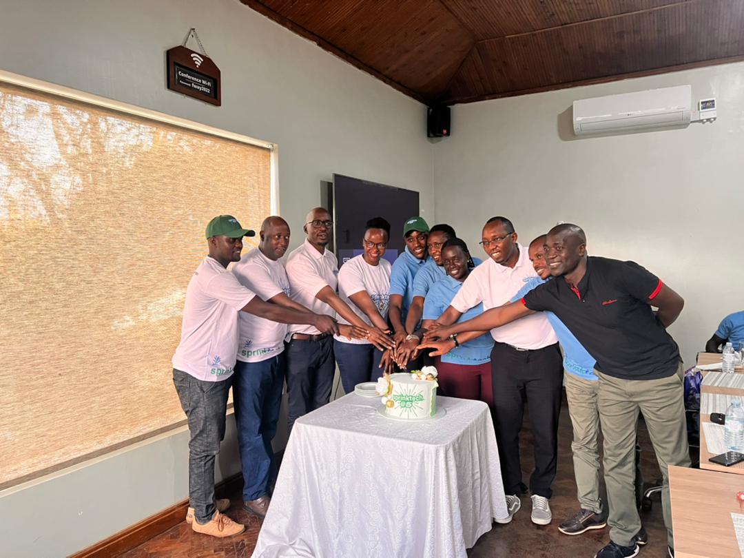 sprinktech's tweet photo. Happy 5th year of sprinktech!

5 years ago, we started sprinktech with a mission to help people in Uganda live better lives.

#SprinktechAt5 https://t.co/nZEi9ATouz