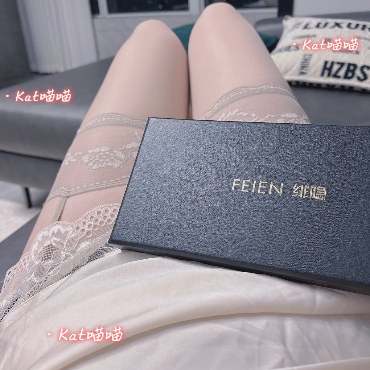 YanKatMiao's tweet photo. 你真的不喜欢我吗？哥哥🥺
丝袜🧦来自：@FEIENSILKY #绯凡柔美隐享丝滑 #绯隐丝袜 #绯隐FEIEN https://t.co/nl4VBroRZx