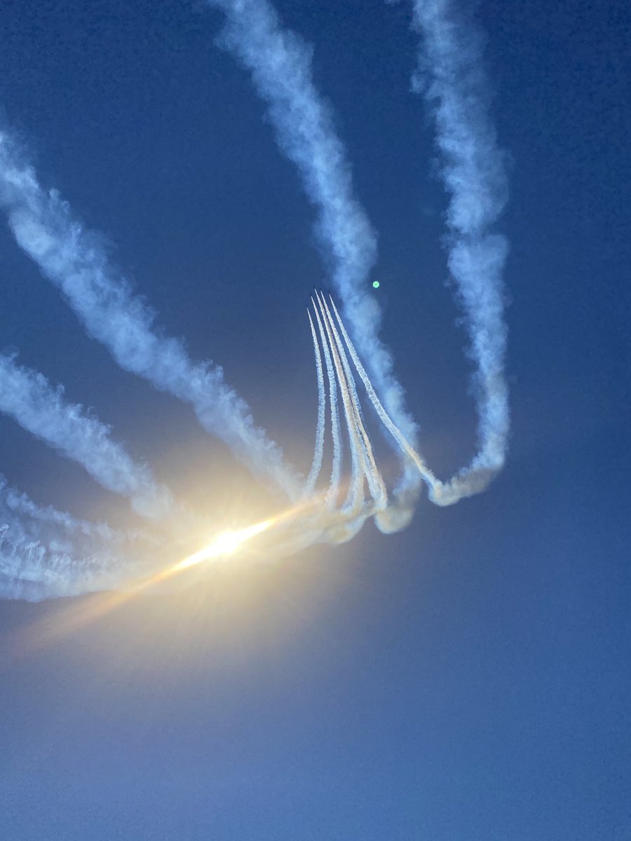 IanWilliams_1's tweet photo. Red arrows are back! https://t.co/6RWOs4Fdfk