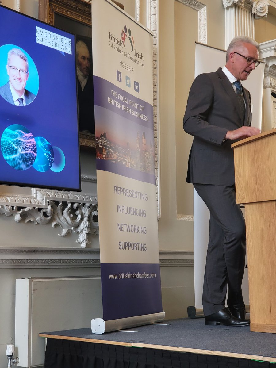 FinTechIreland's tweet photo. Thanks for inviting our @Oakeslaw onto Panel 1 with 
@NewtonEnda @ESfinanciallaw, Peter Cunnane @InnFin &amp; Dermot Shortt, @finbourne. Expertly moderated by Catherine McGuinness @cityoflondon Corporation.

Really enjoy the panel discussions. https://t.co/mmxFh2VLZy