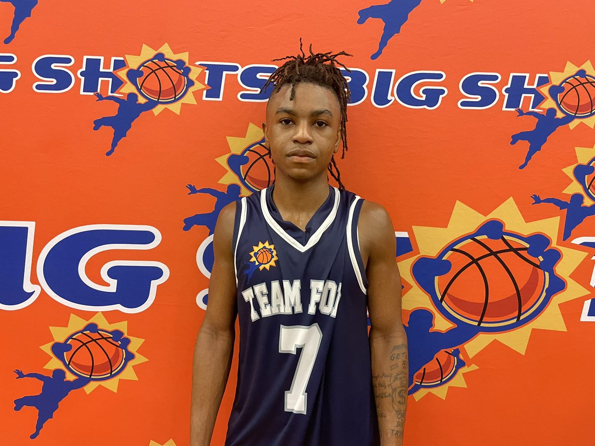 BigShotsGlobal's tweet photo. #BIGSHOTS #MBLive 

17U

Team Ford- 63
#3 Jordyn McKeen- 15 pts
#7 Chauncey Capers-15 pts

DSA Elite- 57
#22 JJ Cox- 19 pts https://t.co/D1jYMxNgoK