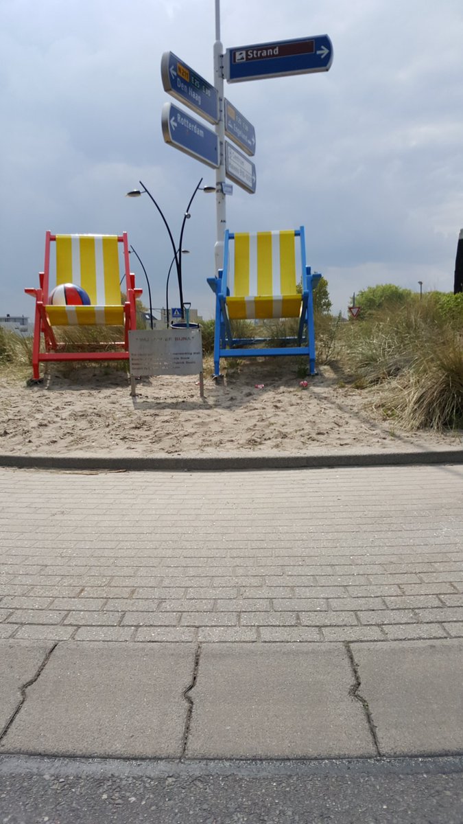 patrick42koning's tweet photo. Het is de #LaatsteKeer! De voordeursleutel wordt omgedraaid. Het #Respijthuis is leeg! Een periode van mooie #herinneringen en #verbindingen wordt afgesloten! De ene deur gaat dicht, een andere weer open! Tijd voor een #NieuweUitdaging, na eerst een welverdiende #vakantie. https://t.co/tyGUjOyD42