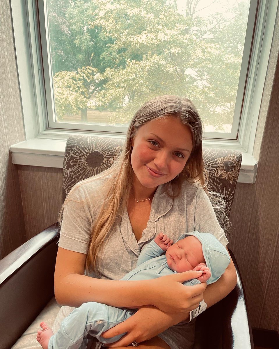 davidfroedge30's tweet photo. Liam James Froedge
8lbs 11oz
Born on 7/8/22 at 9:09 PM

@HannahFroedge is incredible! What an experience to watch my beautiful wife give birth to our baby boy. We are so excited to become parents and to start our family together! We love you Liam 🙏🏼❤️ God is so good! https://t.co/PVMHymgtst