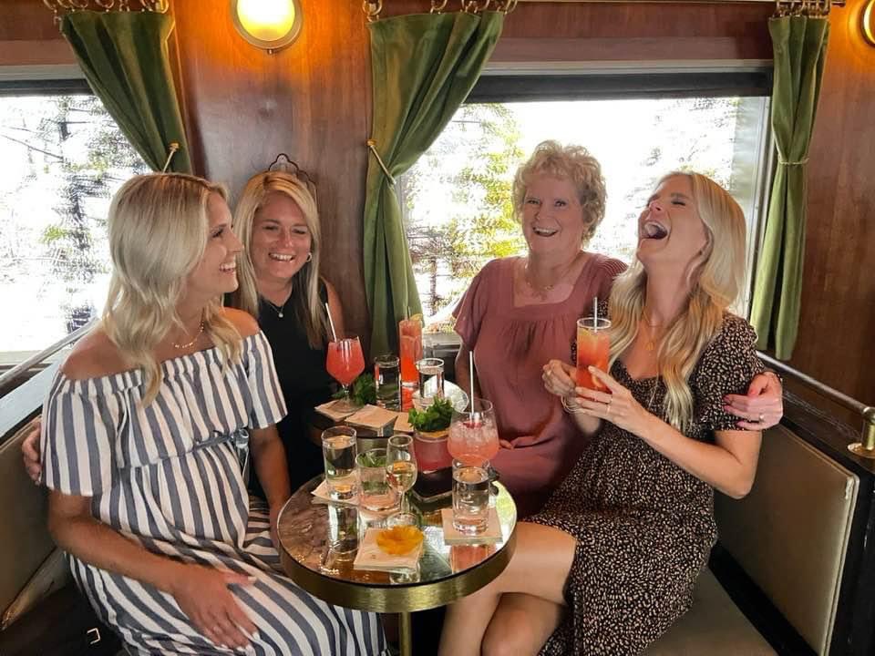 Linda Poole tweet media