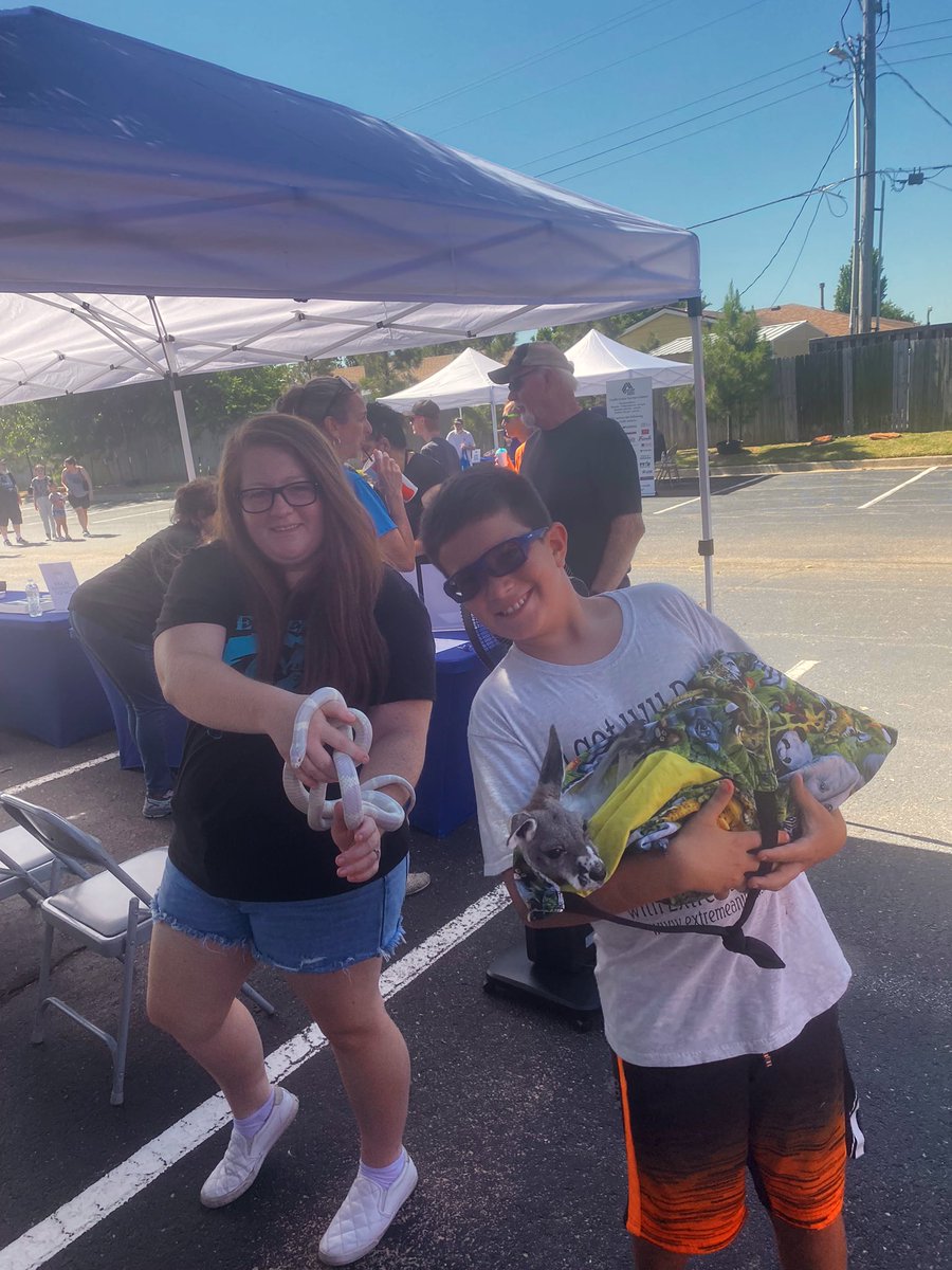 TrueSkyCU's tweet photo. Stop by our #FAA cookout! Grab a snow cone, paint your face, pet some exotic animals and so much more!                                                   9301 S Western Ave. — 10am-1pm              #TrueSkyCu #OKCEvents #CreditUnionsCare https://t.co/B3B5Og7ujd